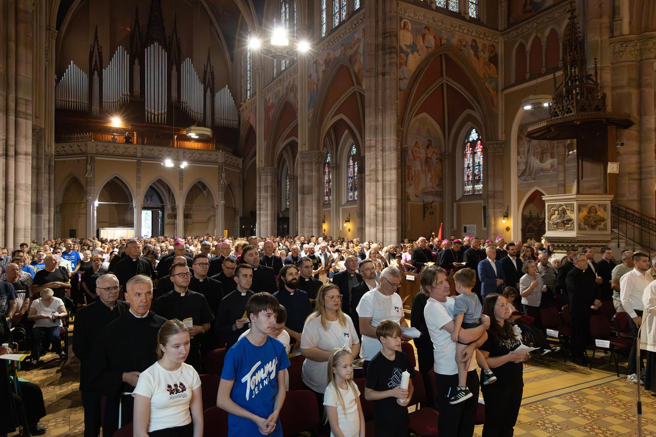 Osijek: Peti Nacionalni susret hrvatskih katoličkih obitelji 