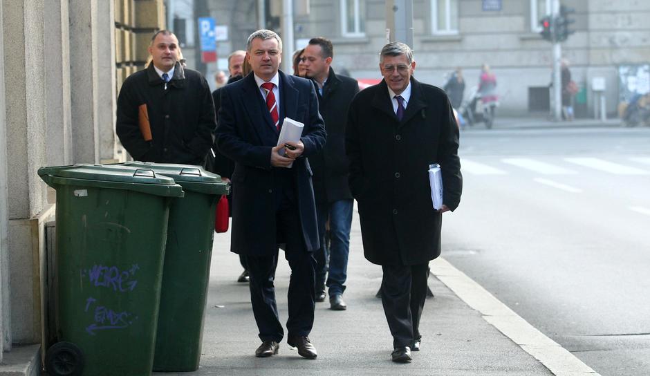 Most sastanak SDP HDZ