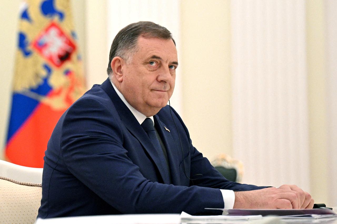 FILE PHOTO: Russian President Vladimir Putin and Bosnian Serb leader Milorad Dodik meet in Moscow