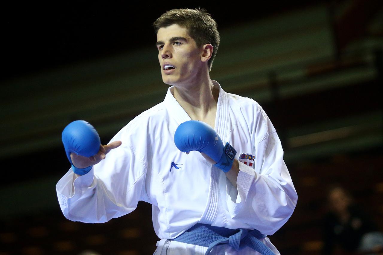 Enes Garibović