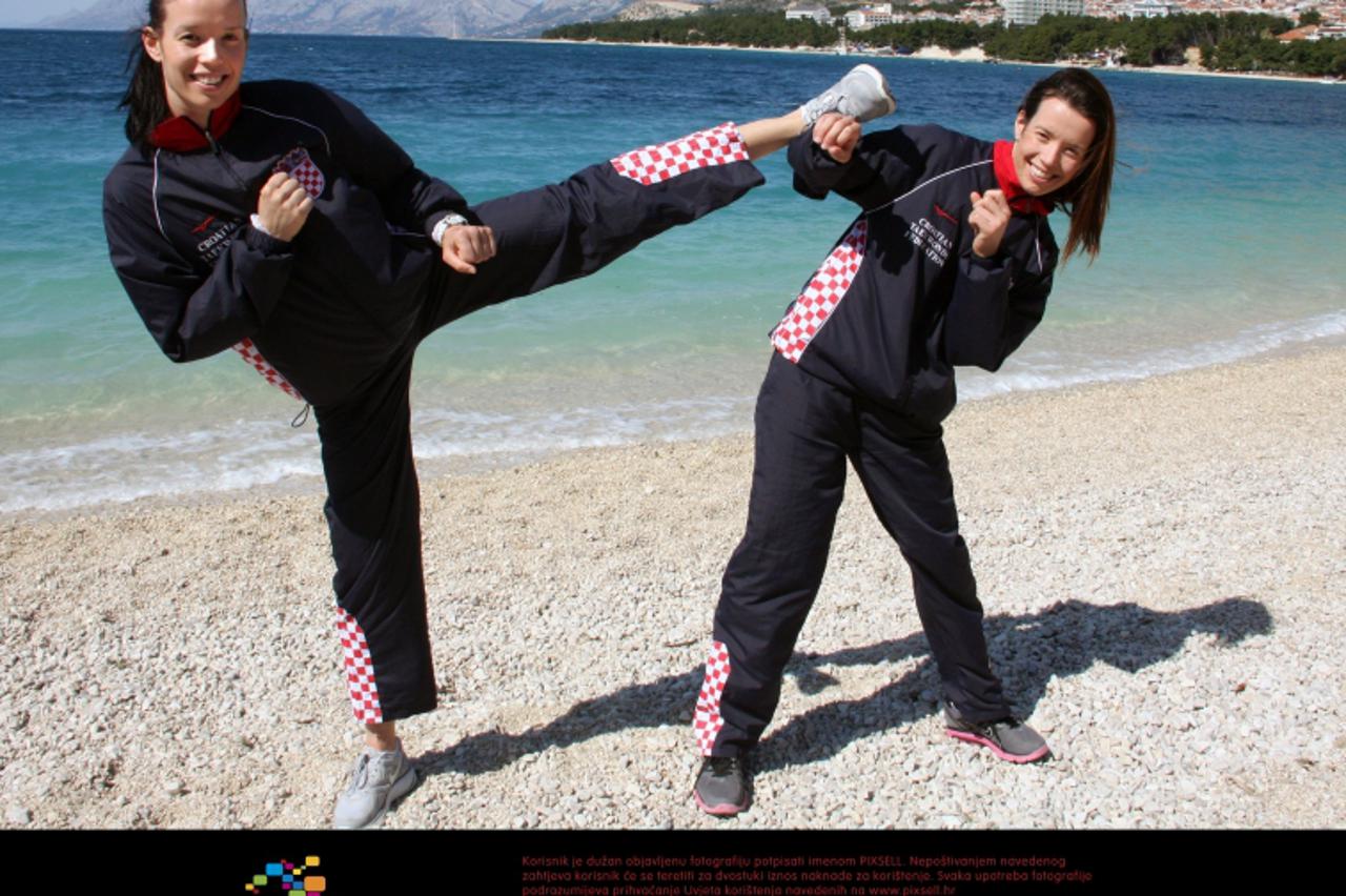 'SPECIJAL MAX   26.03.2012., Makarska - Taekwondo zenska reprezentacija na pripremama. Ana i Lucija Zaninovic. Photo: Ivana Ivanovic/PIXSELL'