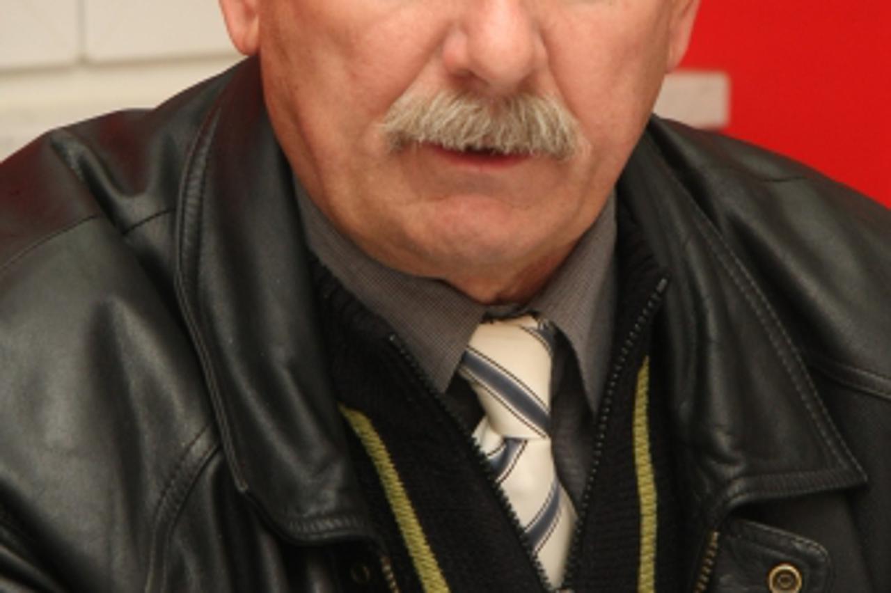'02.12.2010., Karlovac - Konferencija za novinare opcine Draganic. Nacelnik Josip Tomacic. Photo: Kristina Stedul Fabac/PIXSELL'