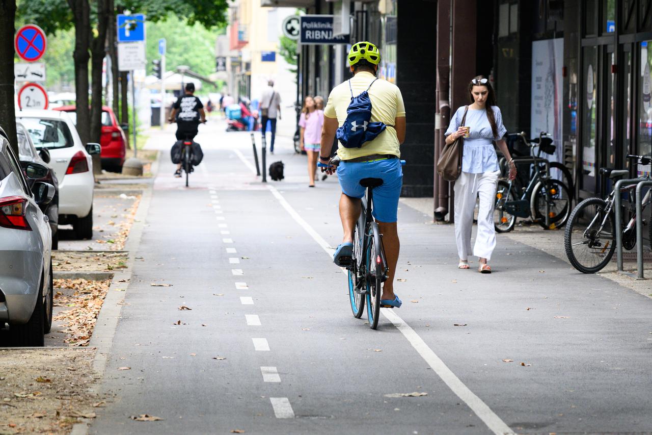 Zagreb: Biciklistička staza u Ulici Grada Mainza