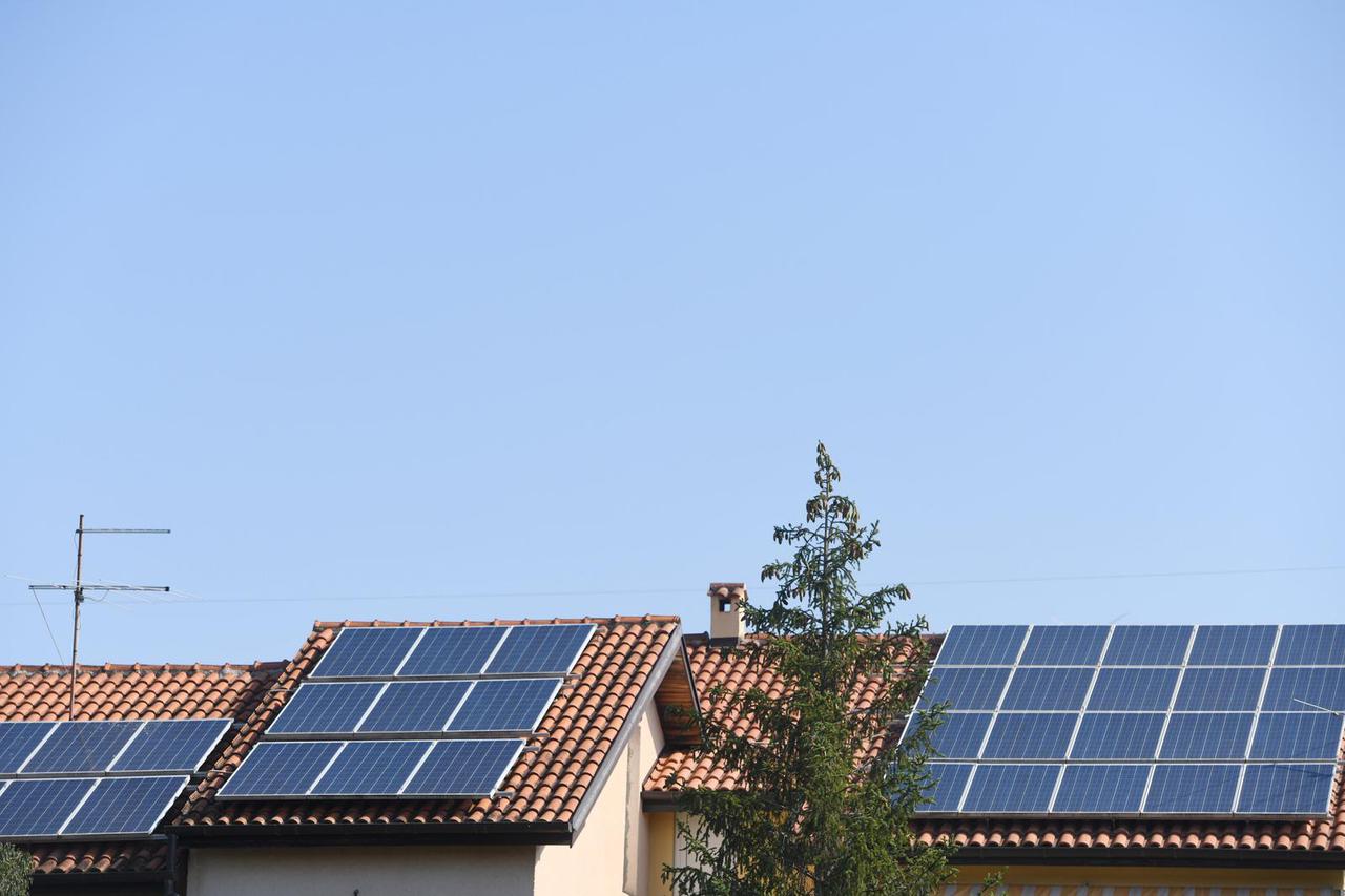 Vlada RH najavila je oslobođenje od PDV-a na solarne panele