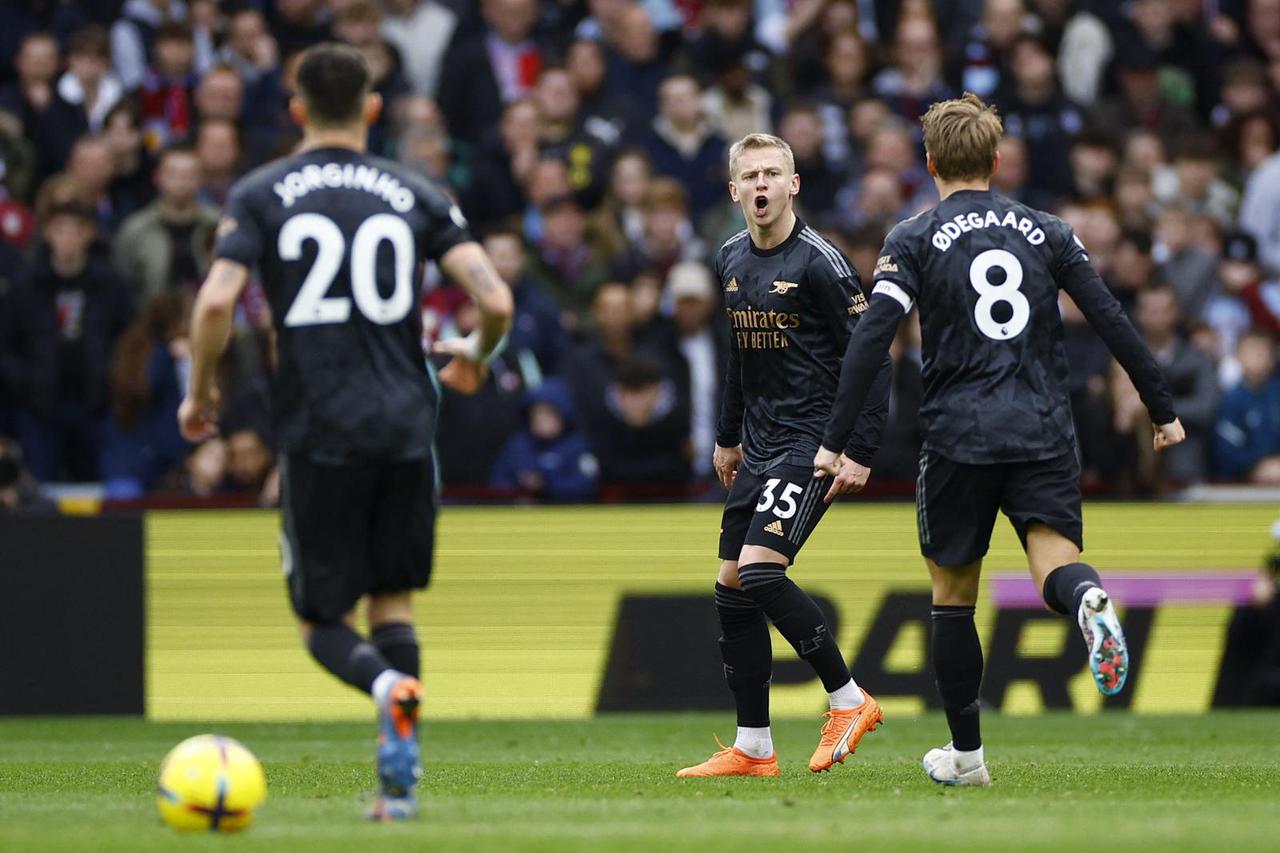 Premier League - Aston Villa v Arsenal