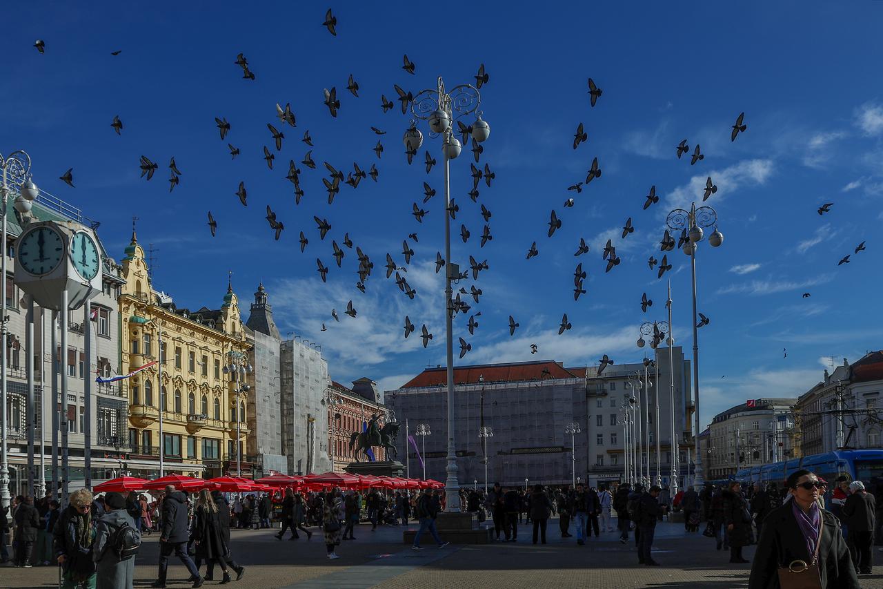 Zagreb: Gradska svakodnevica u središtu grada 