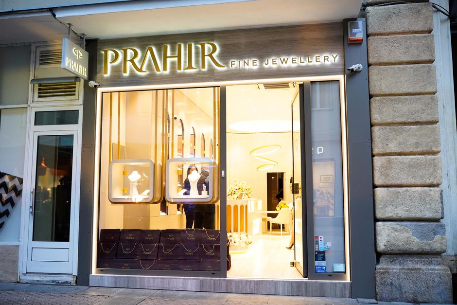 Prahir Fine Jewellery store