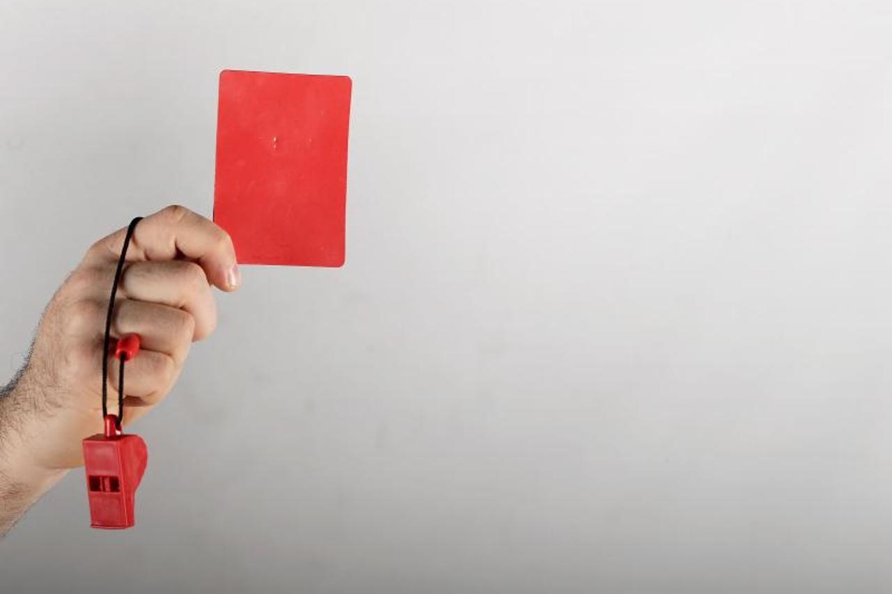crveni karton