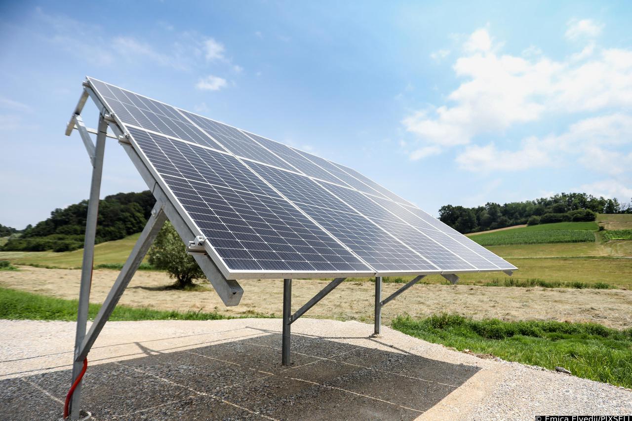 Solarni paneli za proizvodnju električne energije