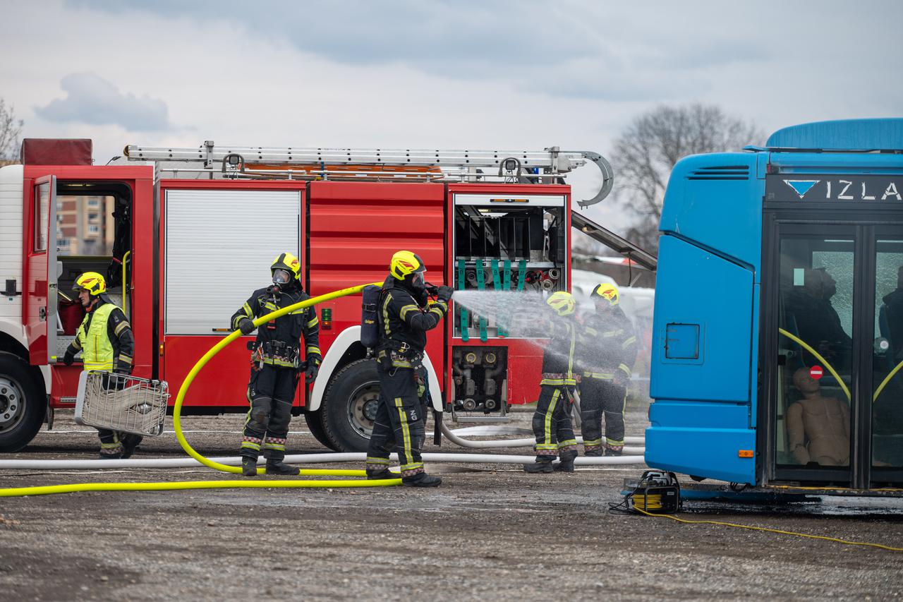 Zagreb: Obilježen Međunarodni dan civilne zaštite uz terensku vježbu na Bundeku