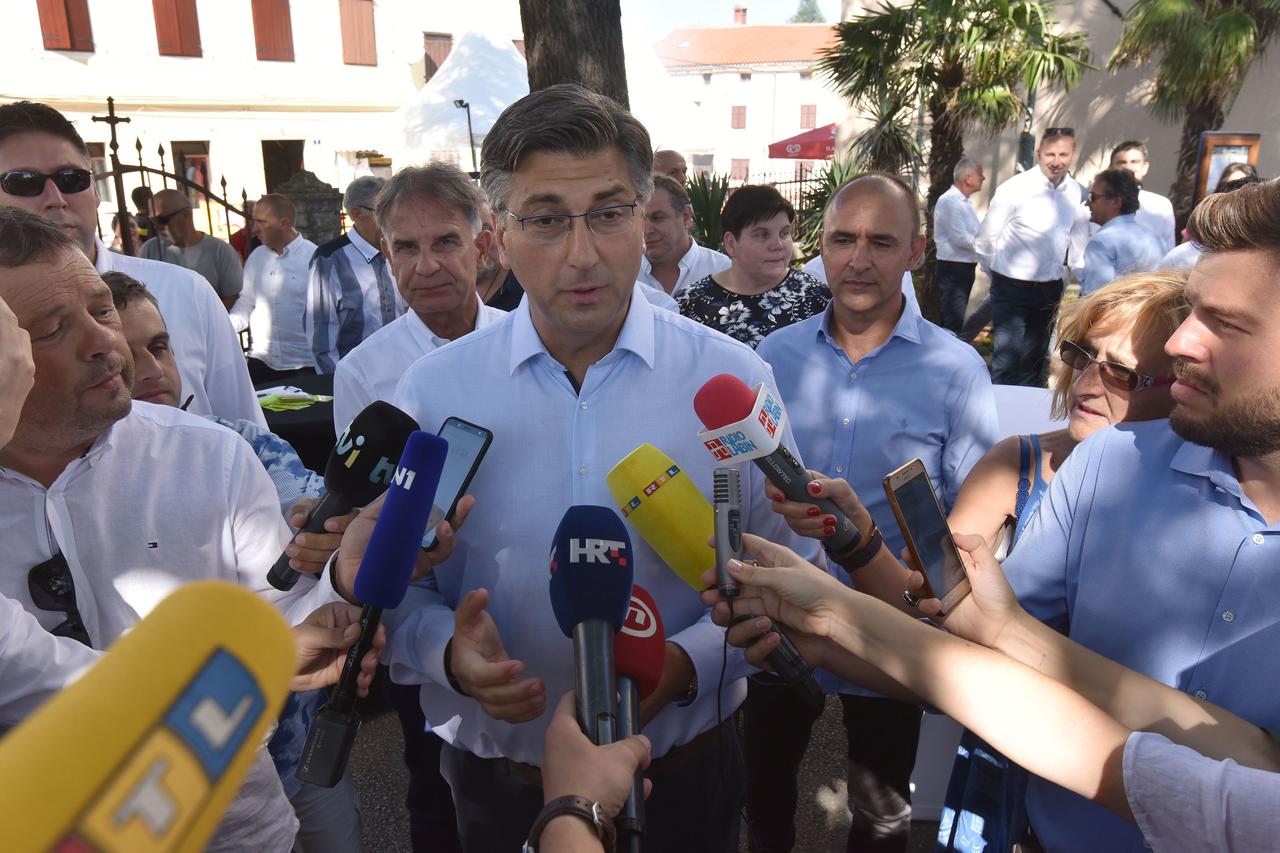 Barban: Brojni političari na 44. Trci na prstenac