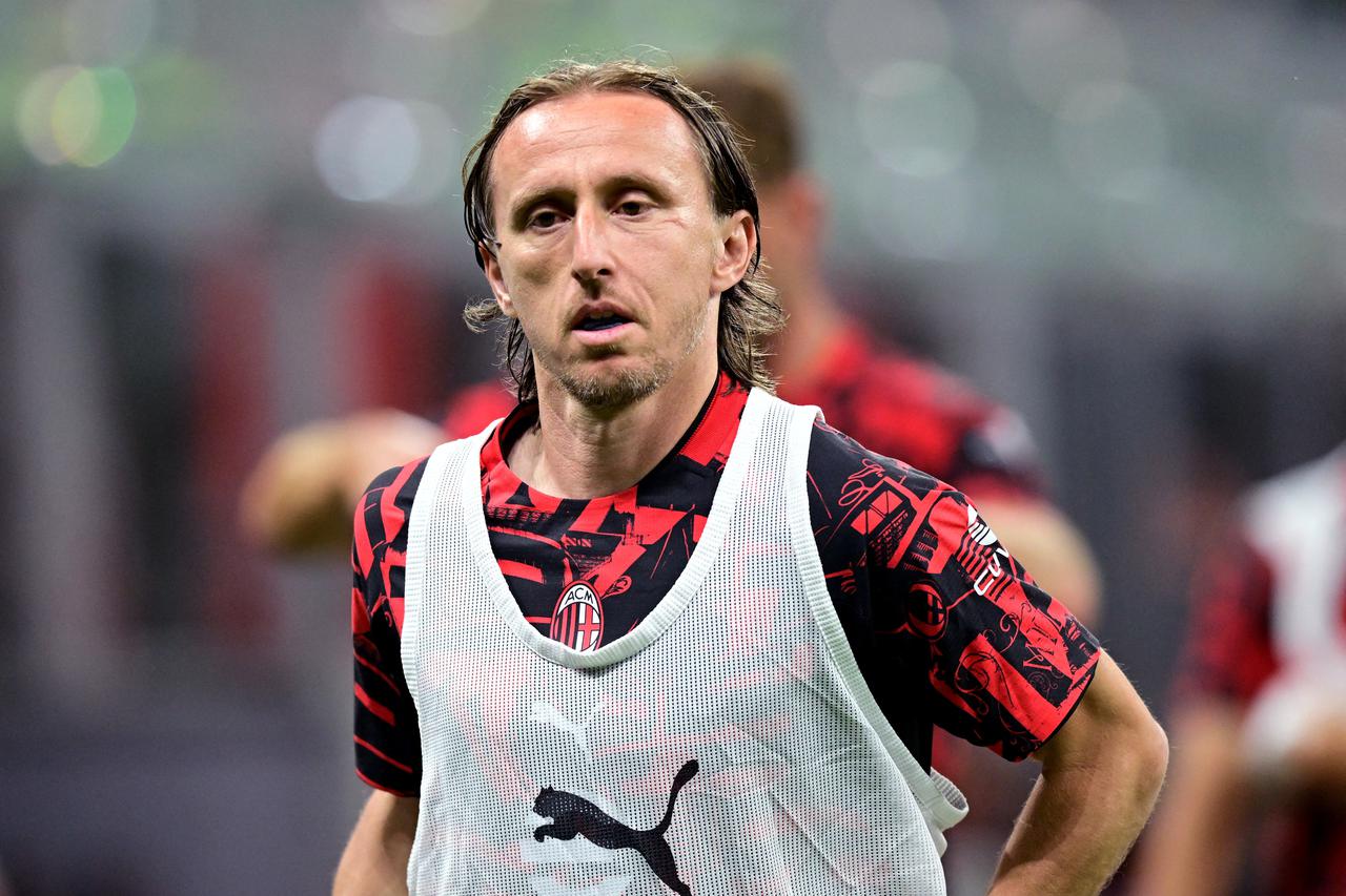 Serie A - AC Milan v Cagliari
