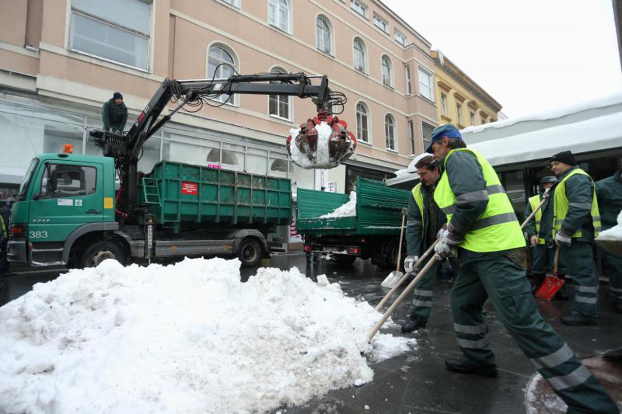 Zagreb snijeg (1)