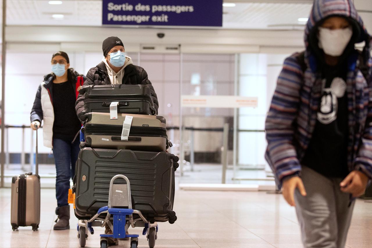Canadians return from being stranded in Morocco due to flight restrictions