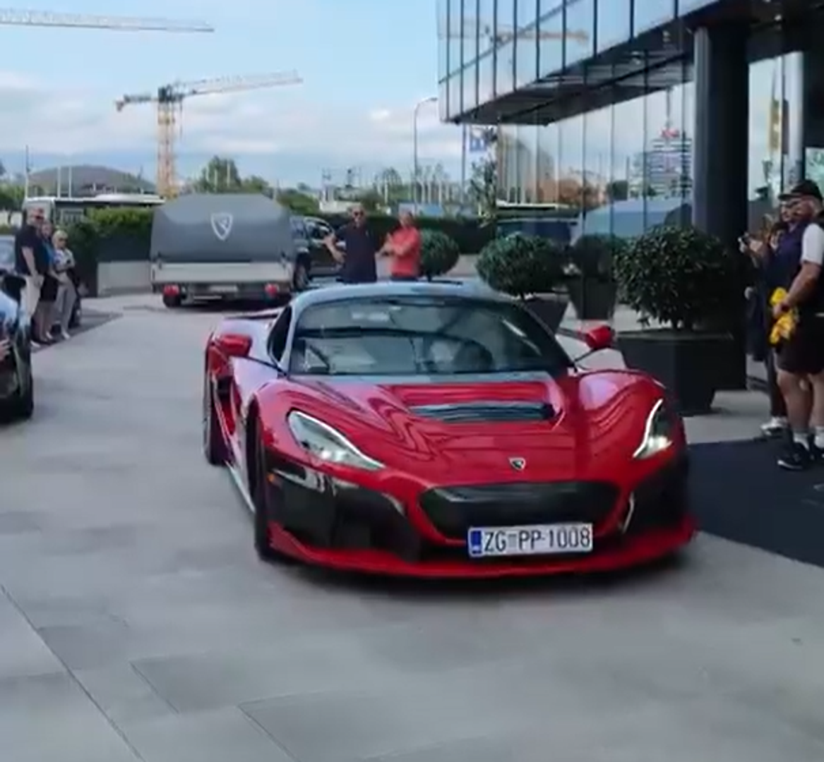 Jedan od ponajboljih svjetskih košarkaša iskeširao je dva milijuna dolara i svoju kolekciju skupocjenih automobila obogatio za Neveru Rimac. A riječ je o najbržem serijskom električnom automobilu na svijetu koji je na jednom testu dosegnuo brzinu od 412 kilometara na sat.