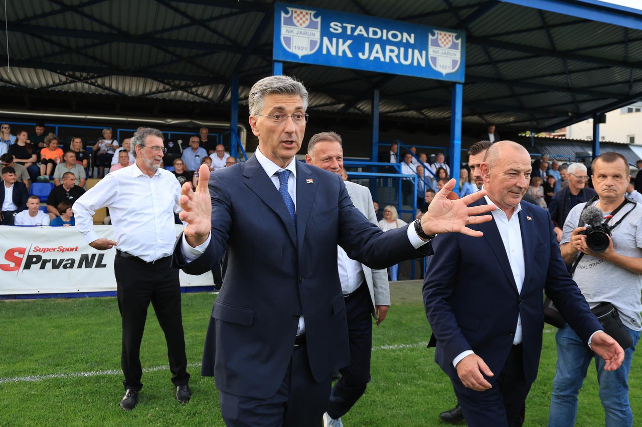 Zagreb: Nogometna utakmica povodom obilježavanja obljetnice osnnutka HDZ-a