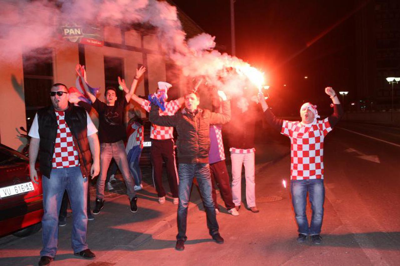 VUkovar Hrvatski navijači (1)