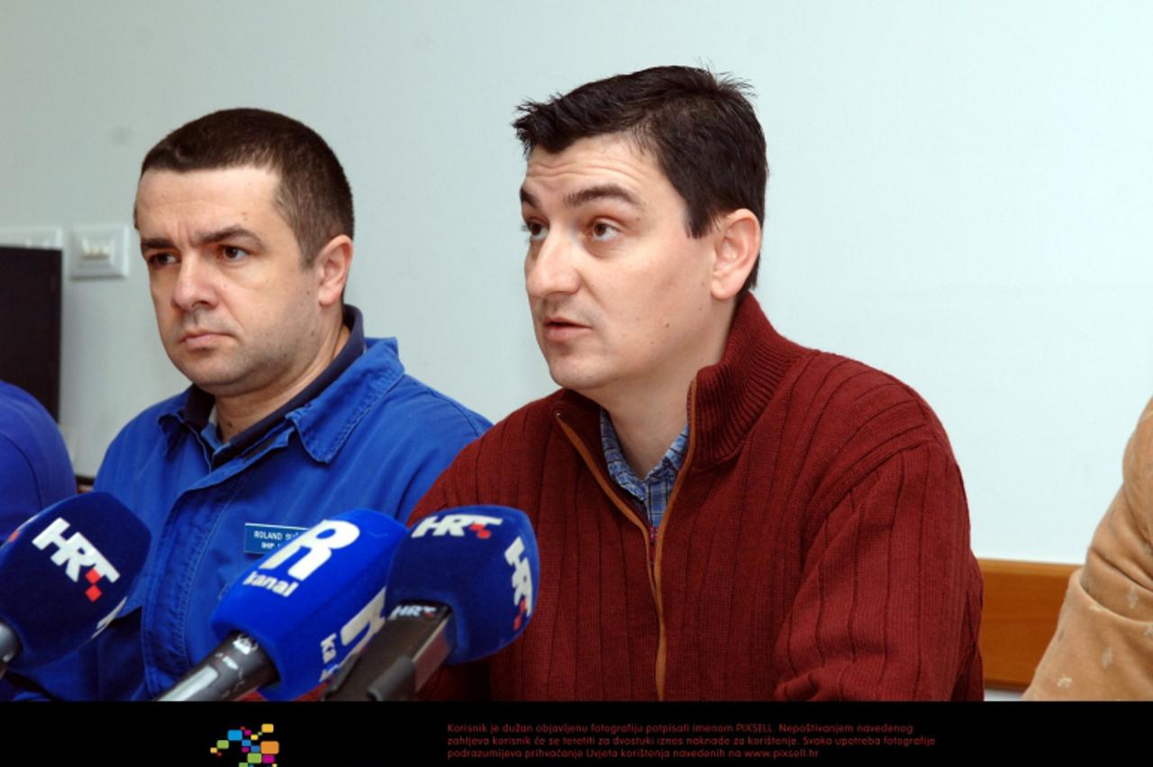 '17.02.2010., Rijeka - Press djelatnika brodogradilista 3.maj. Juraj Soljic, povjerenik sindikata radnika 3. maja.   Photo: Goran Kovacic/PIXSELL'