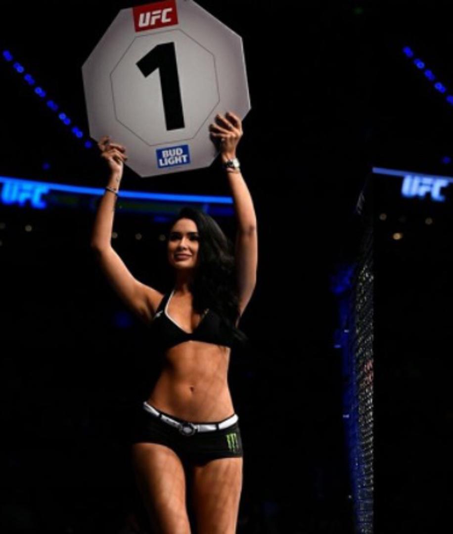 Seksepilna Jamillette Gaxiola jedna je od najljepših ring djevojaka na svijetu