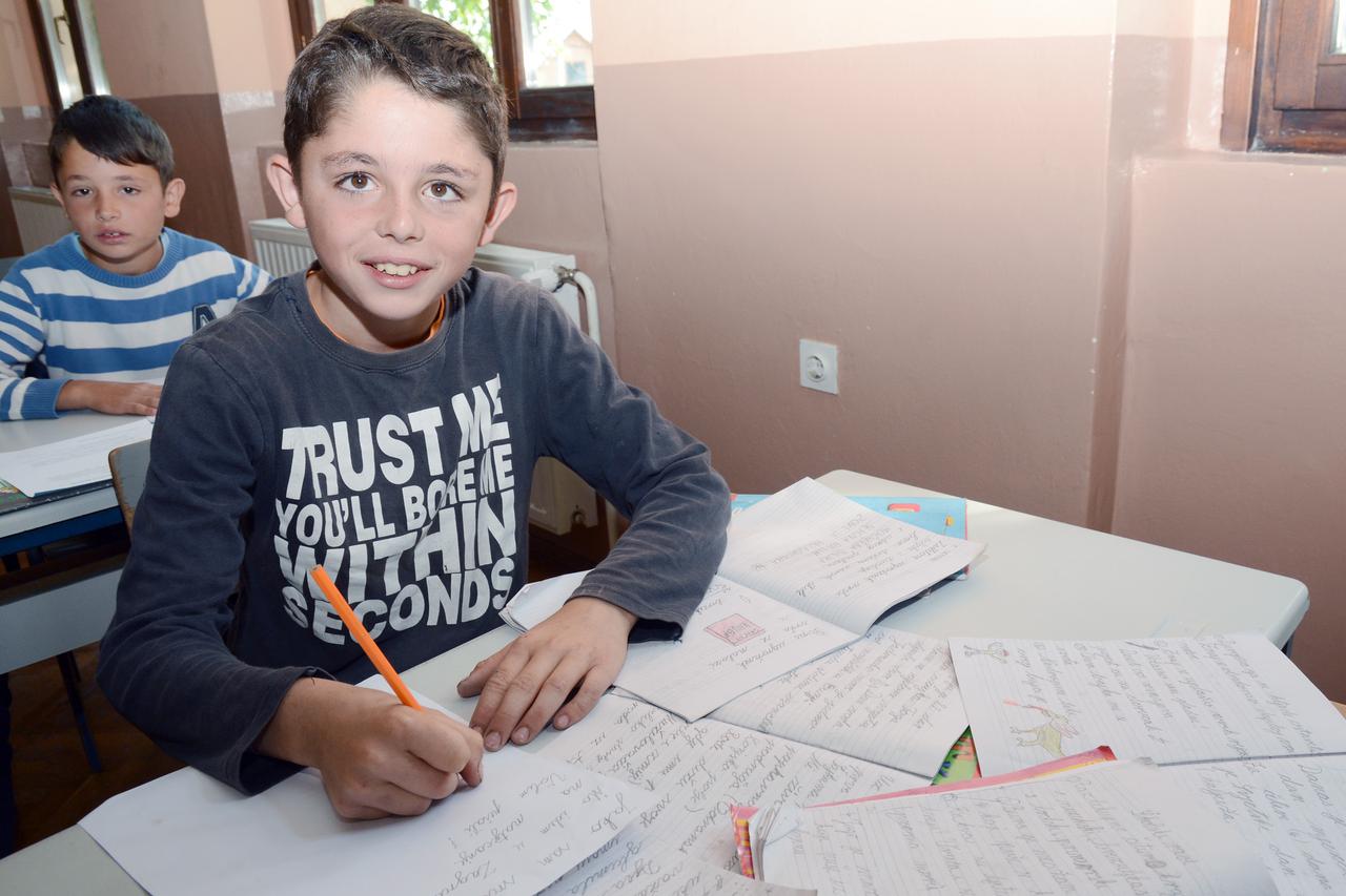 19.05.2015., Hrastelnica - Denis Bogdan ucenik je treceg razreda OS Galdovo i u natjecaju Vecernjeg lista za najljepsi rukopis usao je medju deset najboljih.  Photo: Nikola Cutuk/PIXSELL