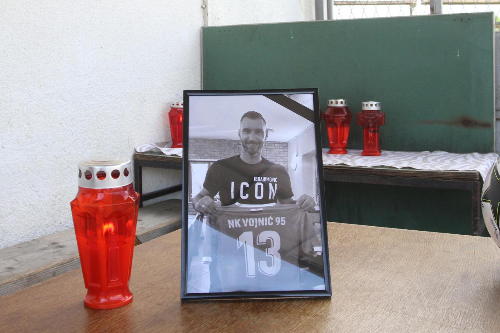 Velika tuga zavladala je prije godinu dana u NK Vojnić '95 nakon tragične pogibije poznatog hrvatskog nogometaša, 39-godišnjeg Nikole Pokrivača, kojemu je to bio zadnji klub u životu.