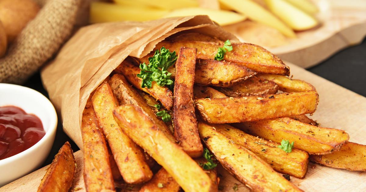 Želite pomfrit kao iz restorana? Uz ova dva sastojka bit će hrskaviji i ukusniji nego ikad!
