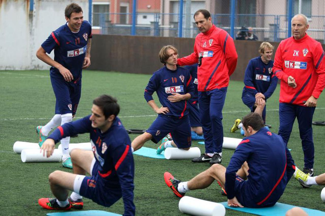 Štimac, Mandžukić (1)