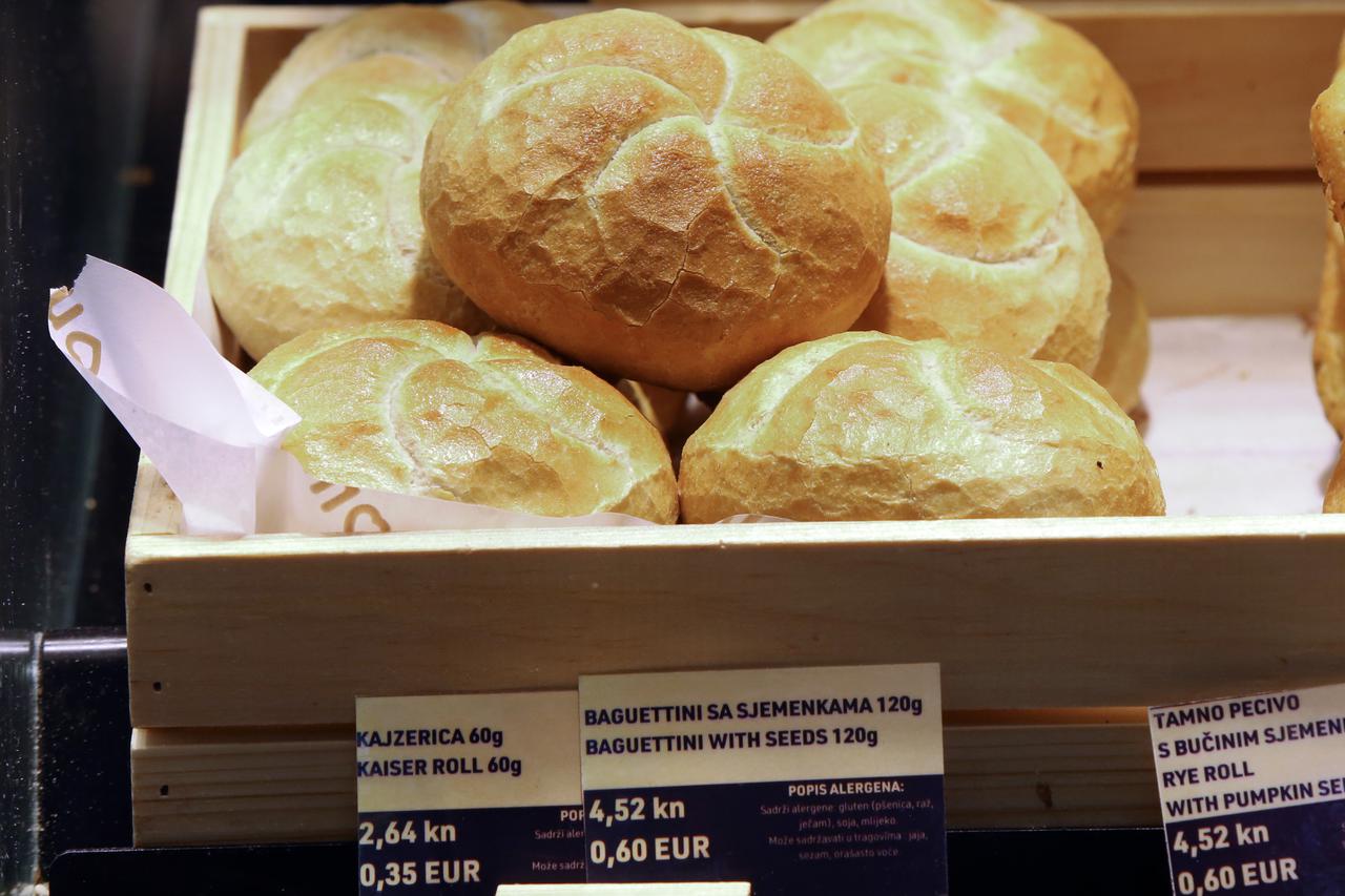 Šibenik: Od danas cijene svugdje moraju biti iskazane u kunama i eurima