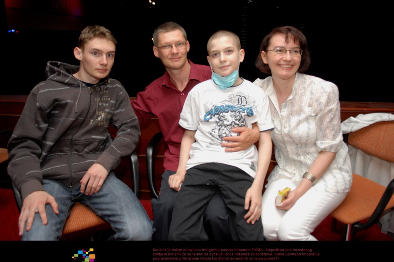 jakov_PXL_kar_100530_1362