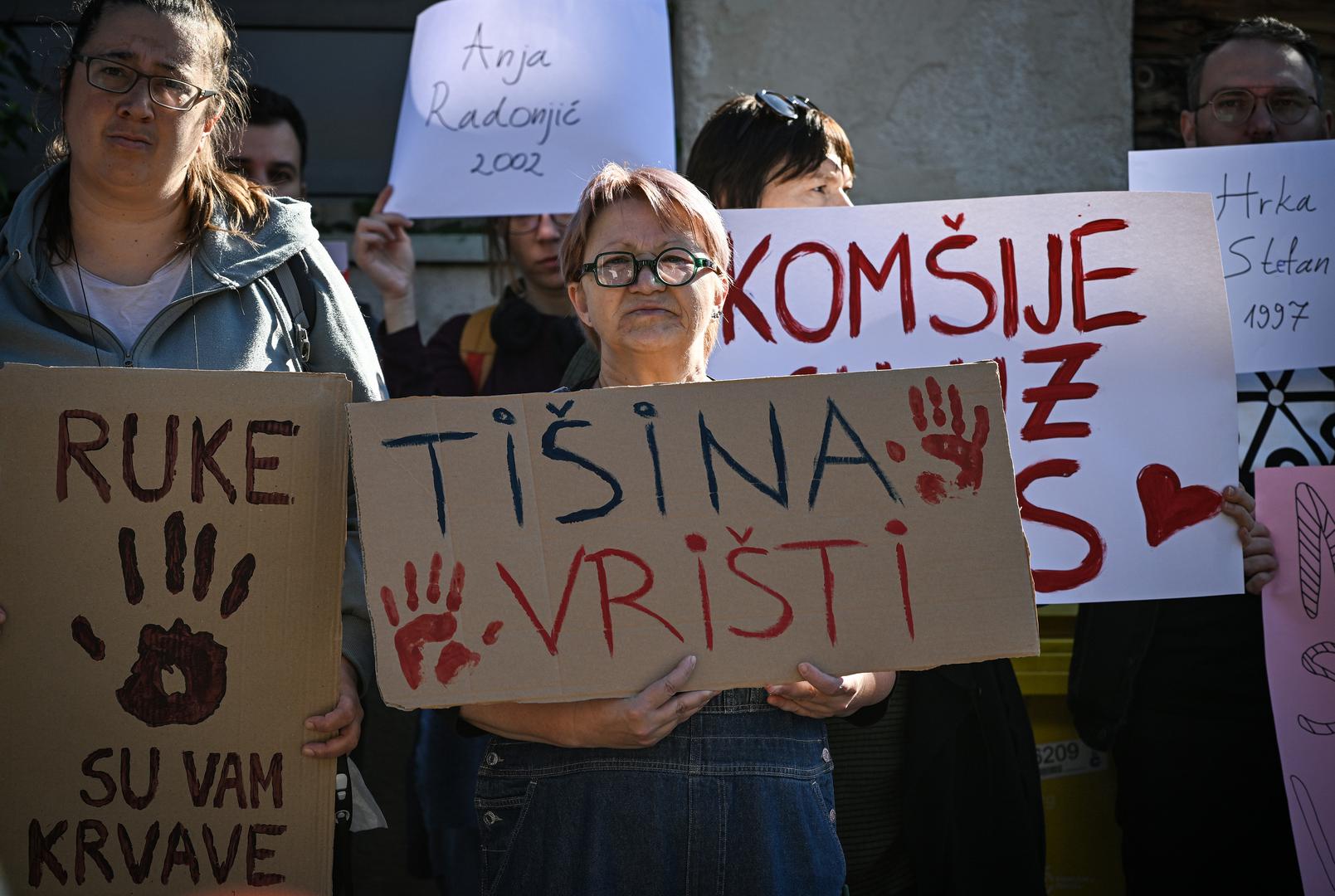 01.11.2025., Zagreb  - Prosvjed ispred Veleposlanstva Republike Srbije na godisnjicu pada nadstresnice u Novom Sadu Photo: Josip Regovic/PIXSELL