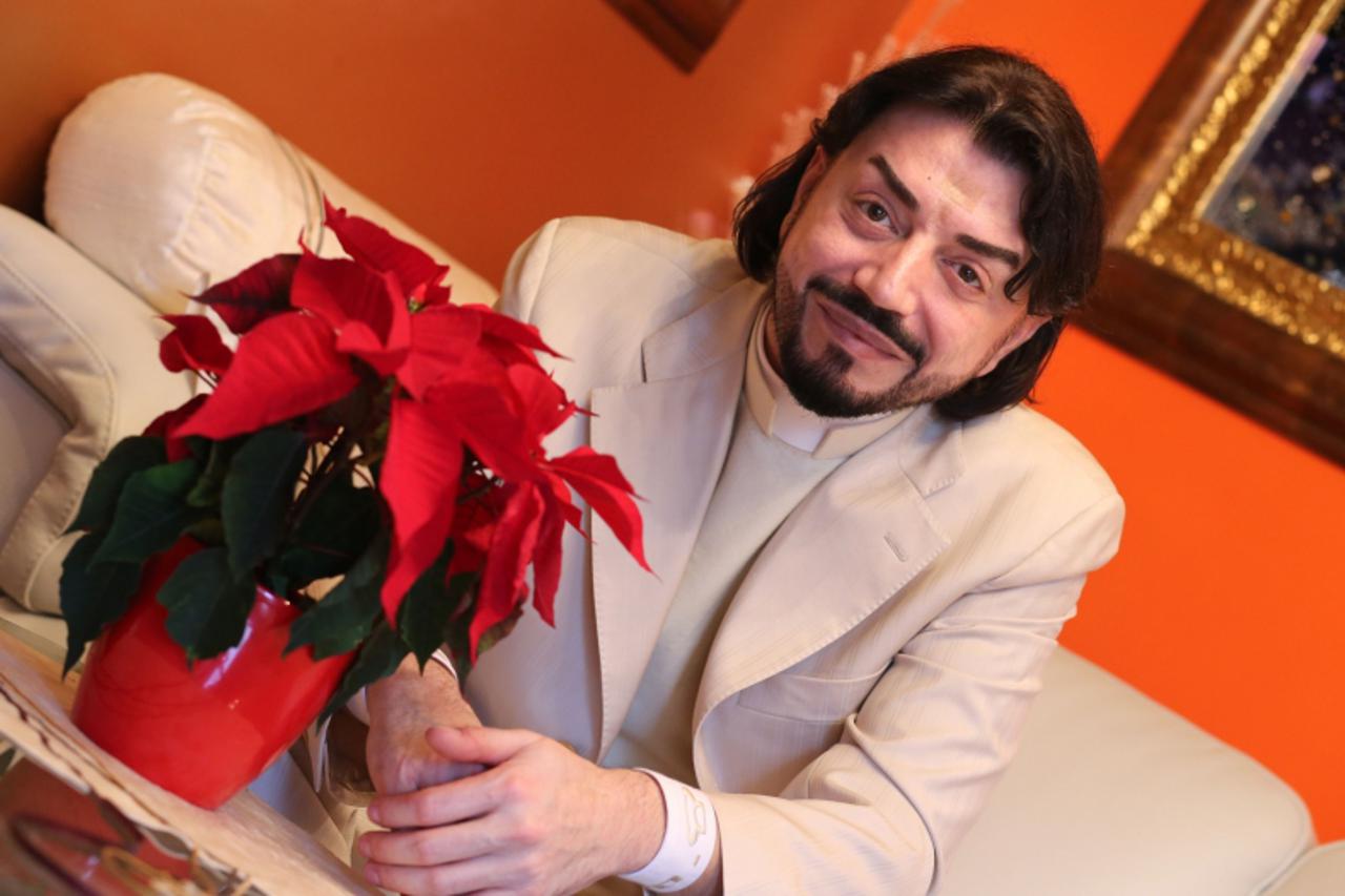 '20.12.2012., Zagreb - Karizmatik vlc. Zlatko Sudac Photo: Robert Anic/PIXSELL'