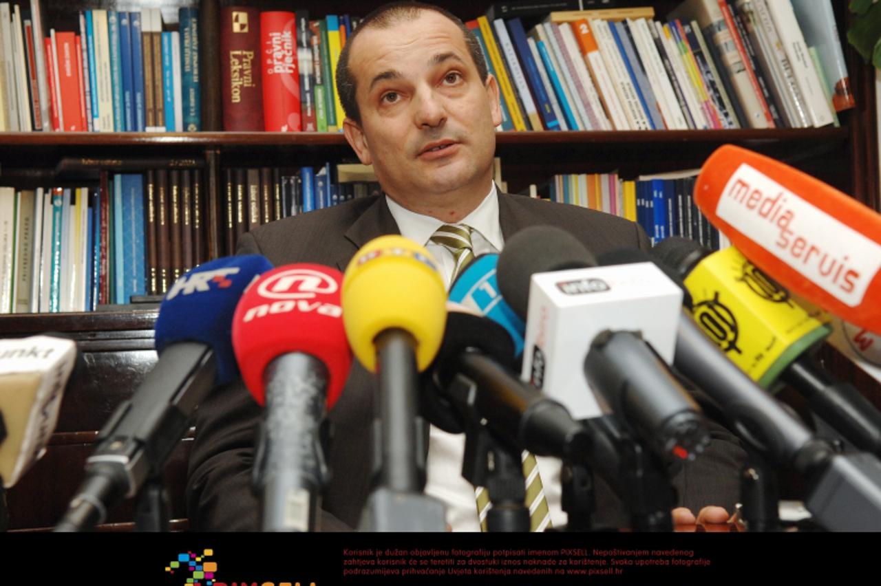 \'12.01.2012.,  Zagreb - Ministar pravosudja Orsat Miljenic odrzao konferenciju za medije u Ministarstvu pravosudja.  Photo: Davor Visnjic/PIXSELL\'