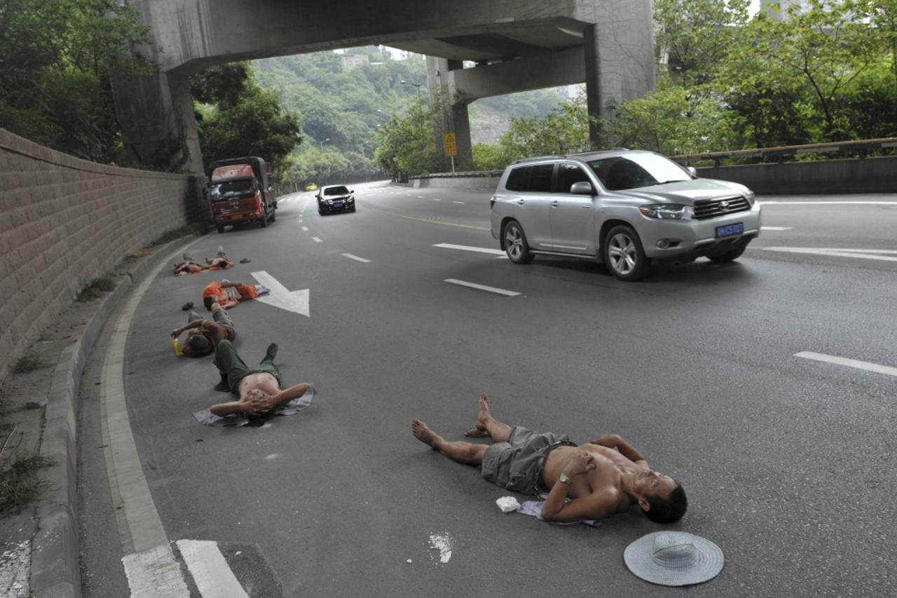 uspavani radnici  (1)