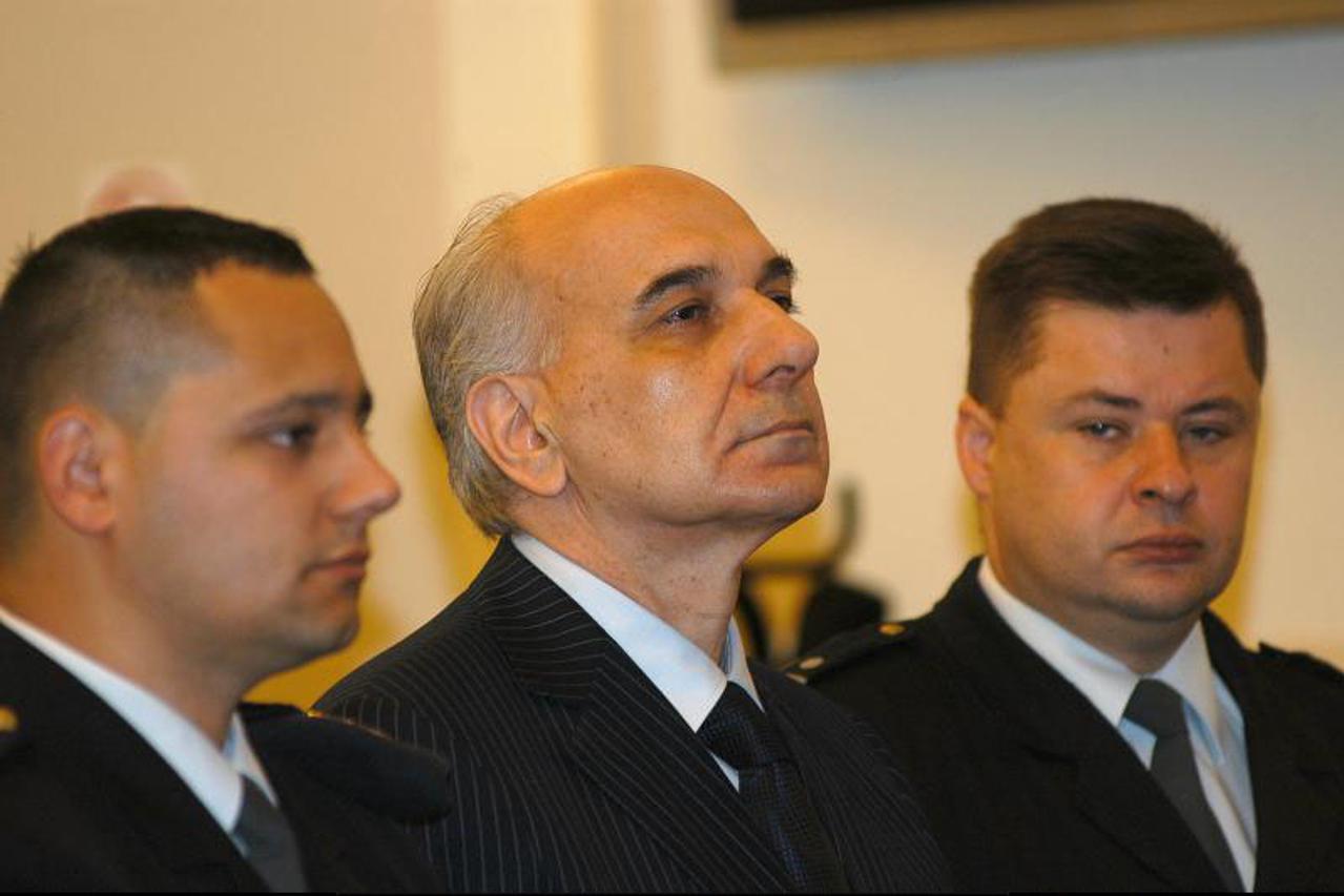 suđenje pukanić (1)