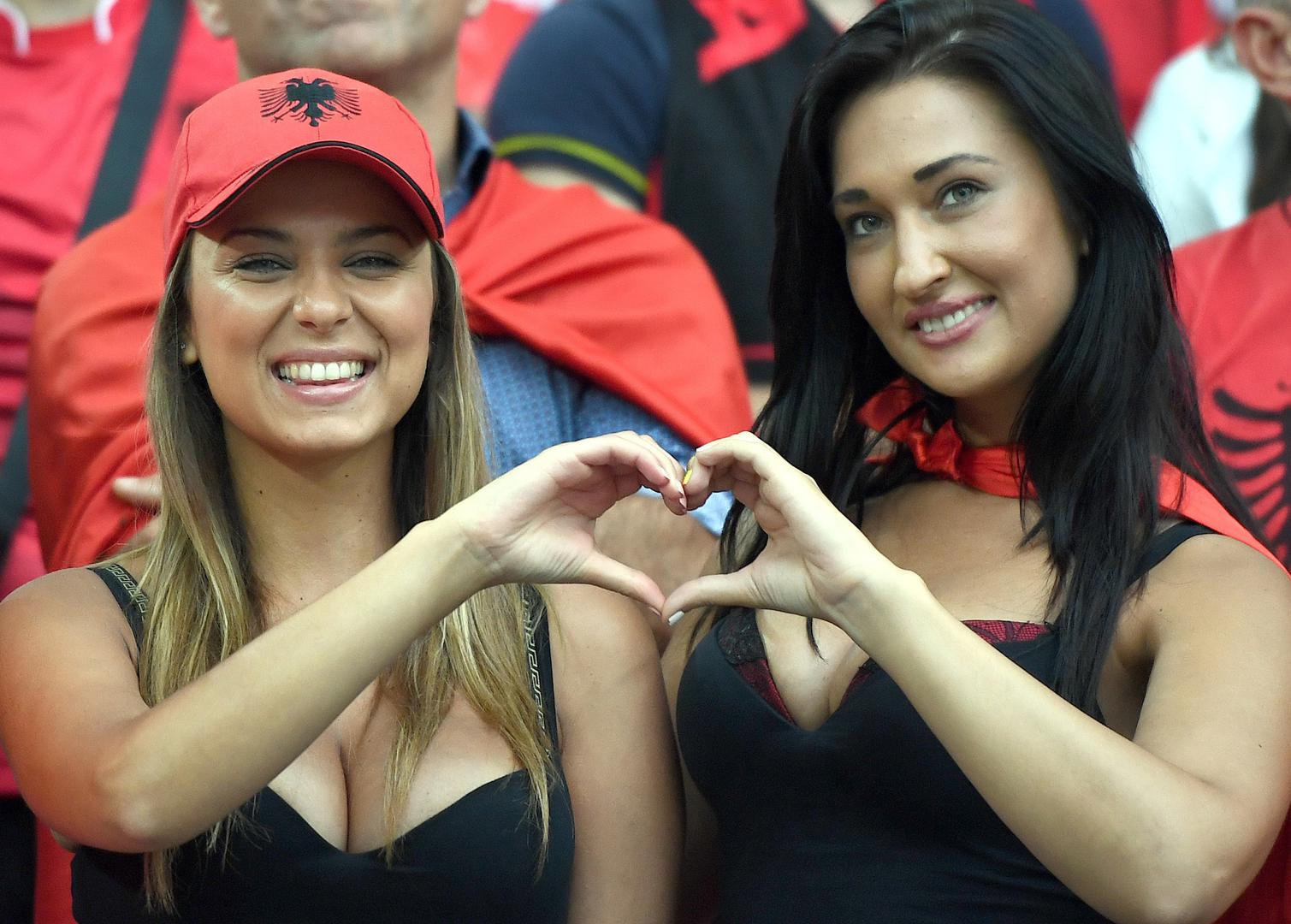 Albanske navijačice na Euru 2016. godine plijenile su pozornost, bile su meta brojnih fotografa