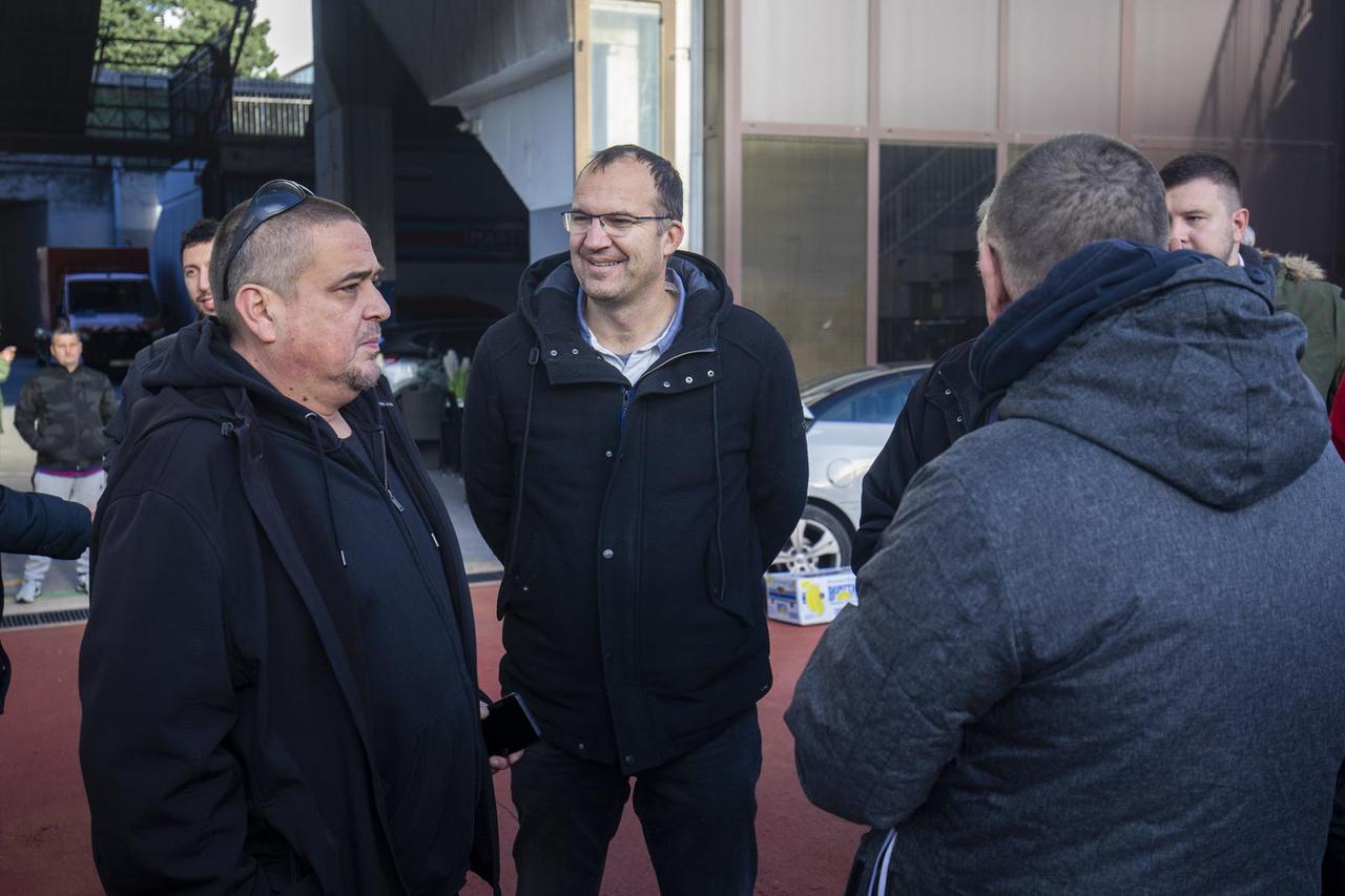 Split: Uručena je donacija "Tona hrane za splitske beskućnike 10"
