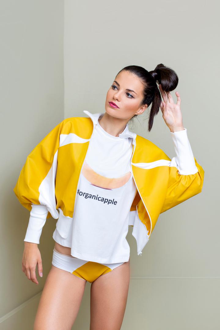 Odjeća: Dijana Zagorac