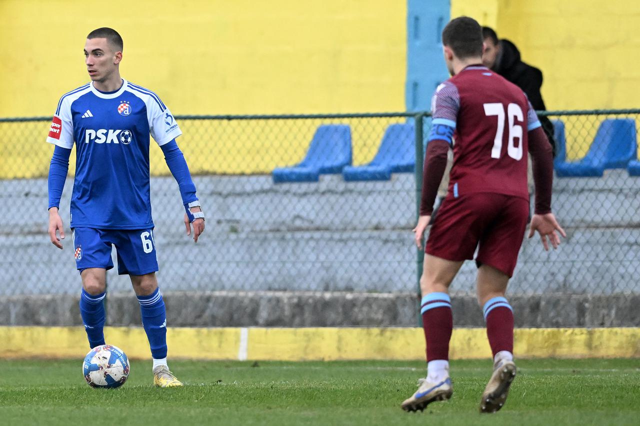 Rovinj: Prijateljska nogometna utakmica u sklopu priprema, GNK Dinamo - Triglav