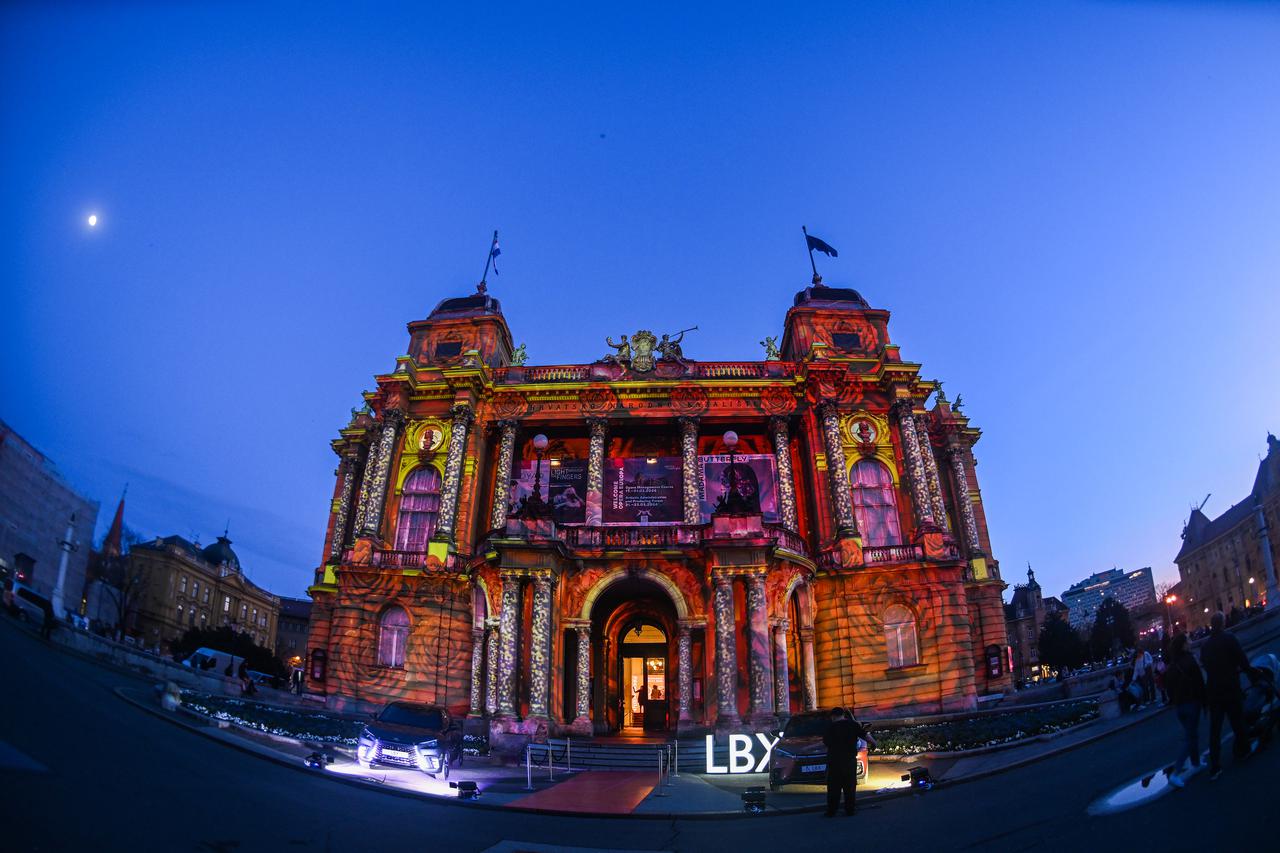 Zagreb: Dobitnici ovogodišnje 30. medijske nagrade "Večernjakova ruža" u Hrvatskom narodnom kazalištu