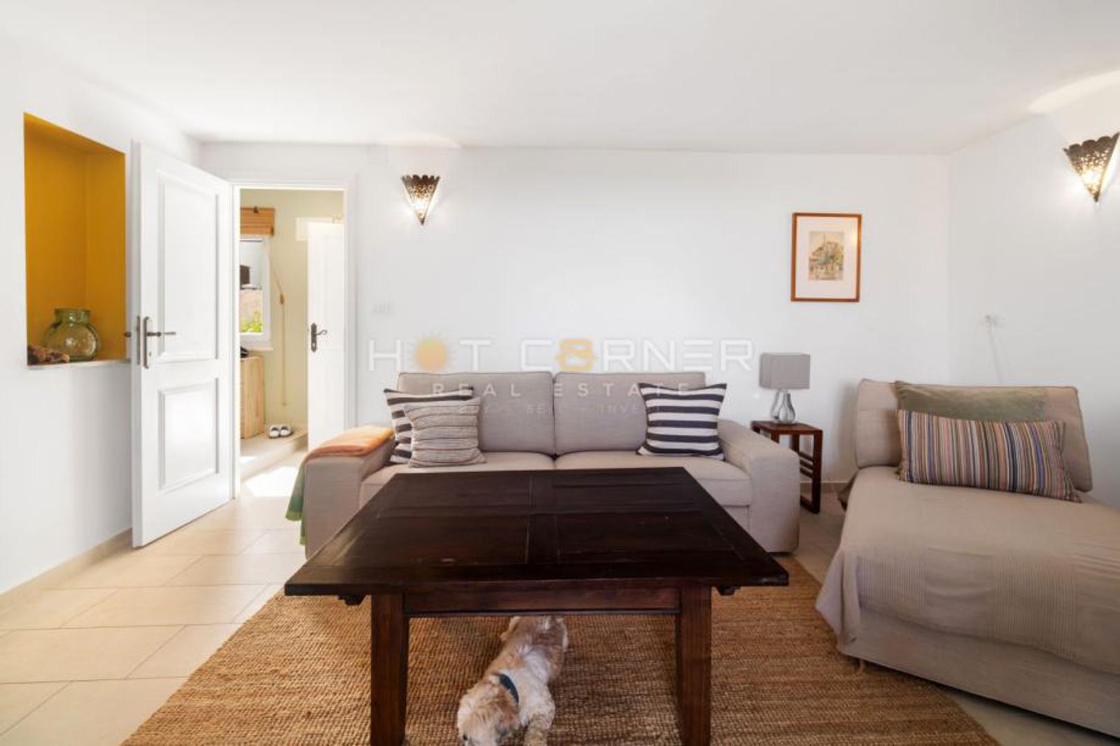 Cijena ove nekretnine je 460.000 eura.