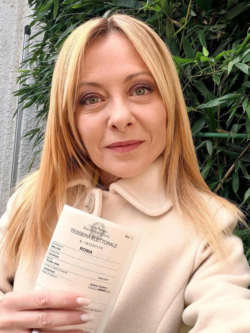 Iako nije ostvarila sve najavljene reforme, uspjela je učiniti ono što rijetko kojem talijanskom premijeru pođe za rukom – održati koaliciju na okupu, što se smatra jednim od njezinih najvećih političkih uspjeha.