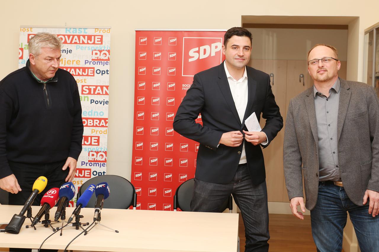Nakon dvodnevnog team buildinga Davor Bernardić i Ranko Ostojić dali izjavu za medije