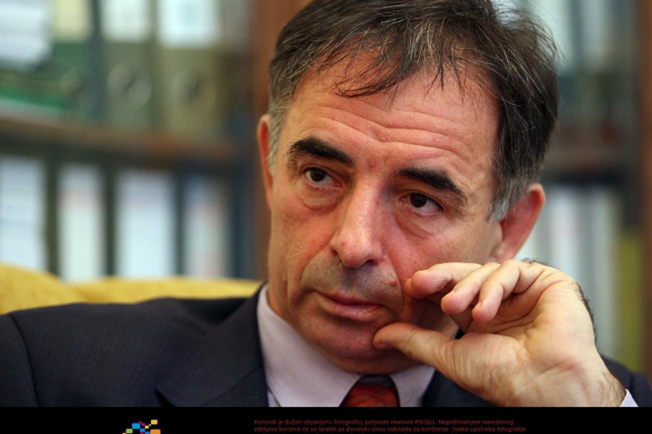\'20.10.2010., Zagreb - Milorad Pupovac, saborski zastupnik SDSS-a.  Photo: Jurica Galoic/PIXSELL\'