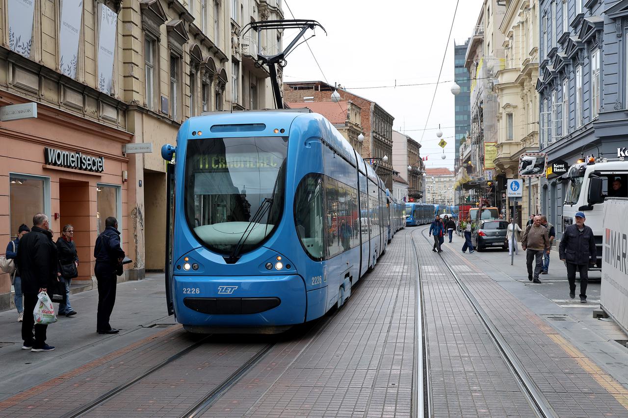 Zagreb: Zastoj tramvaja u Ilici