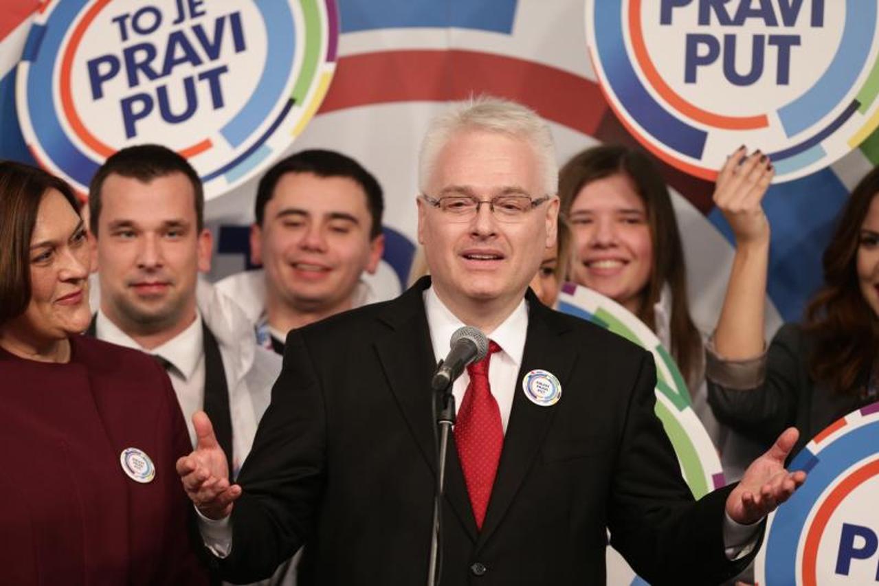 Ivo Josipović,stožer