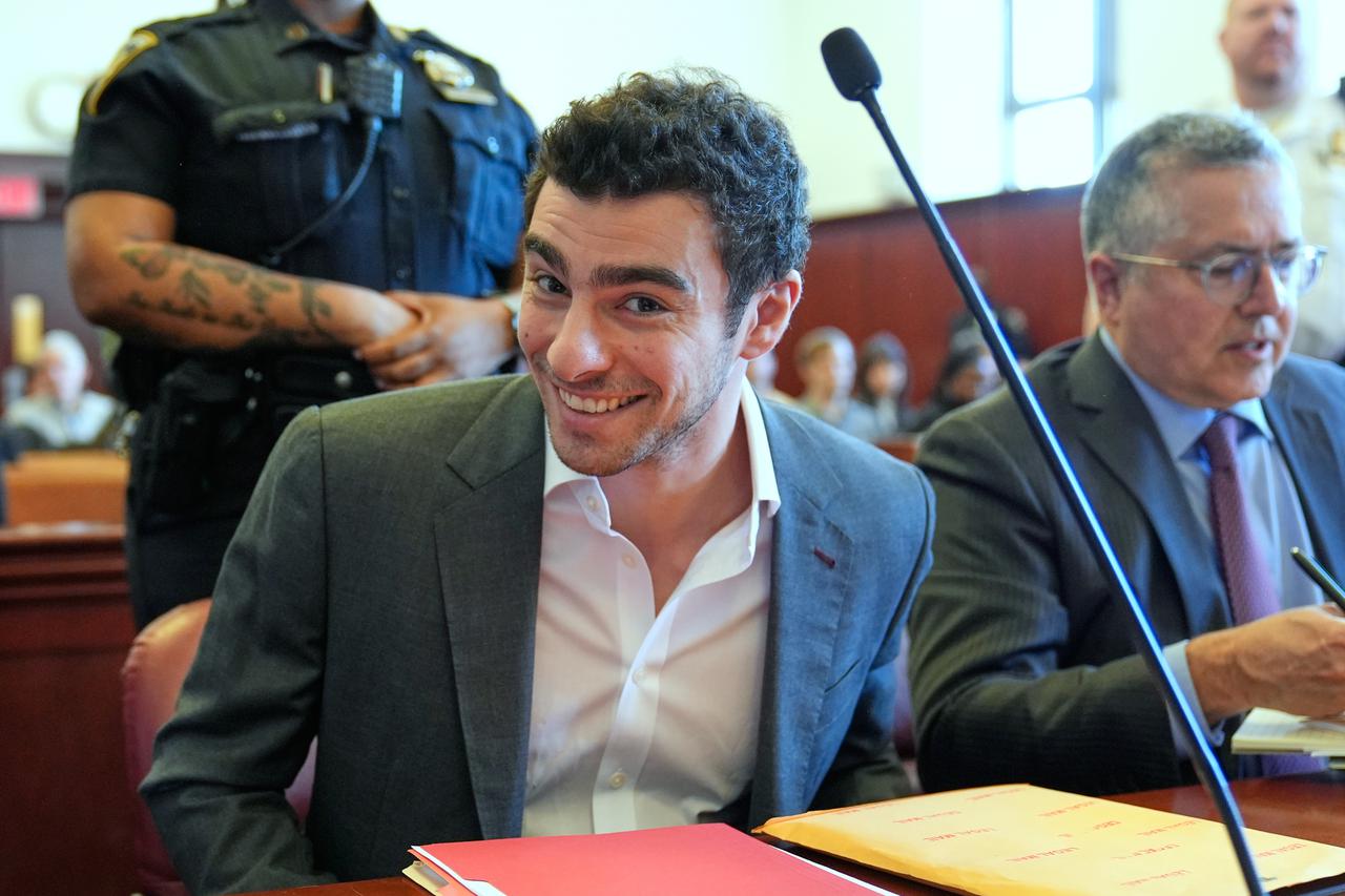 Luigi Mangione pojavio se na Vrhovnom sudu Manhattana na saslušanju o ubojstvu Briana Thompsona, izvršnog direktora UHC-a