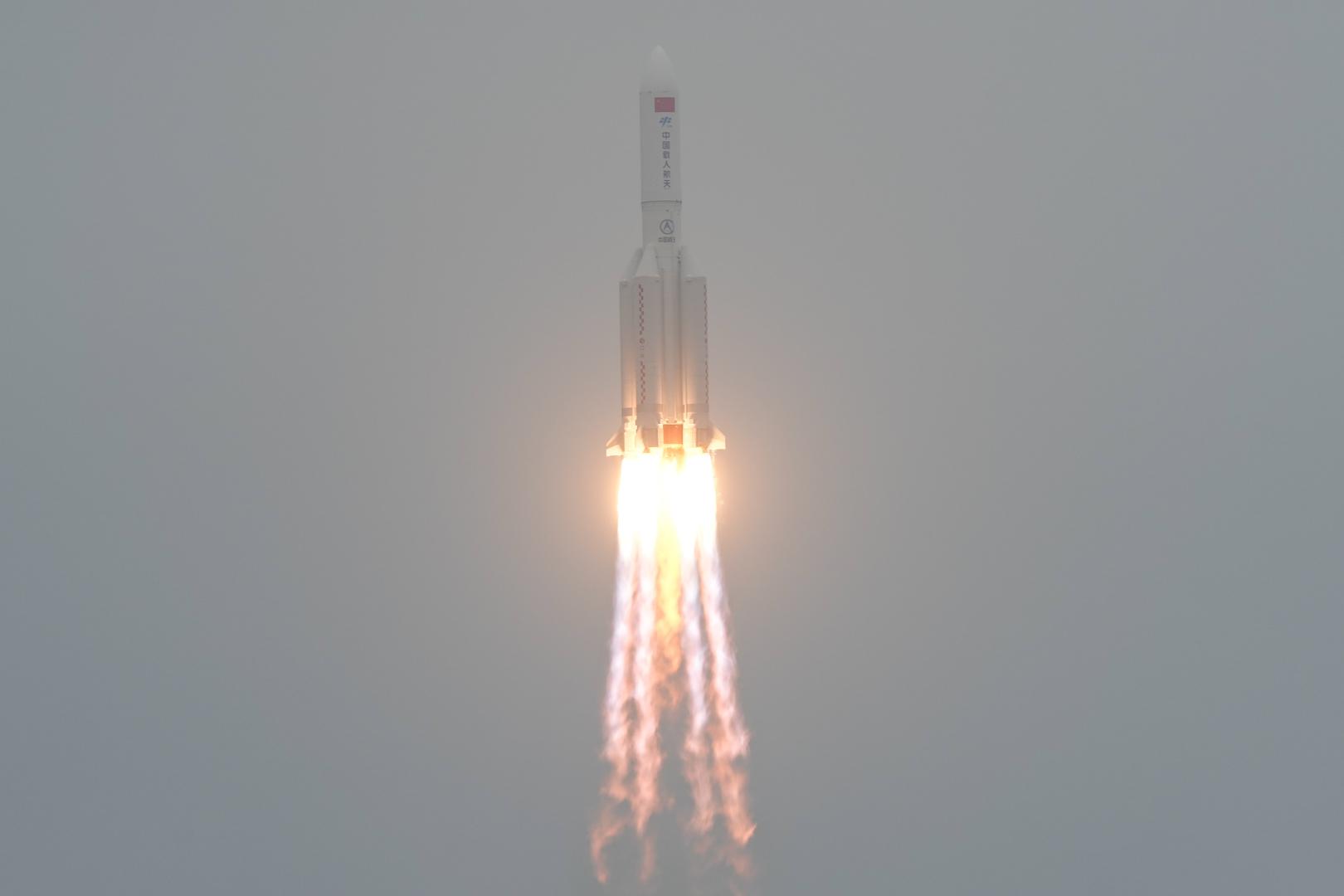 (EyesonSci)CHINA-HAINAN-WENCHANG-SPACE STATION-CORE MODULE-LAUNCH (CN) (210429) -- WENCHANG, April 29, 2021 (Xinhua) -- The Long March-5B Y2 rocket, carrying the Tianhe module, blasts off from the Wenchang Spacecraft Launch Site in south China's Hainan Province, April 29, 2021. China on Thursday sent into space the core module of its space station, kicking off a series of key launch missions that aim to complete the construction of the station by the end of next year. (Xinhua/Zhang Liyun) Zhang Liyun  Photo: XINHUA/PIXSELL