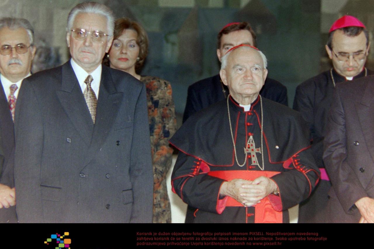 '19.11.1996. Zagreb - Potpisivanje medjudrzanih ugovora Republike Hrvatske i Svete stolice Photo: Patrik Macek/PIXSELL'
