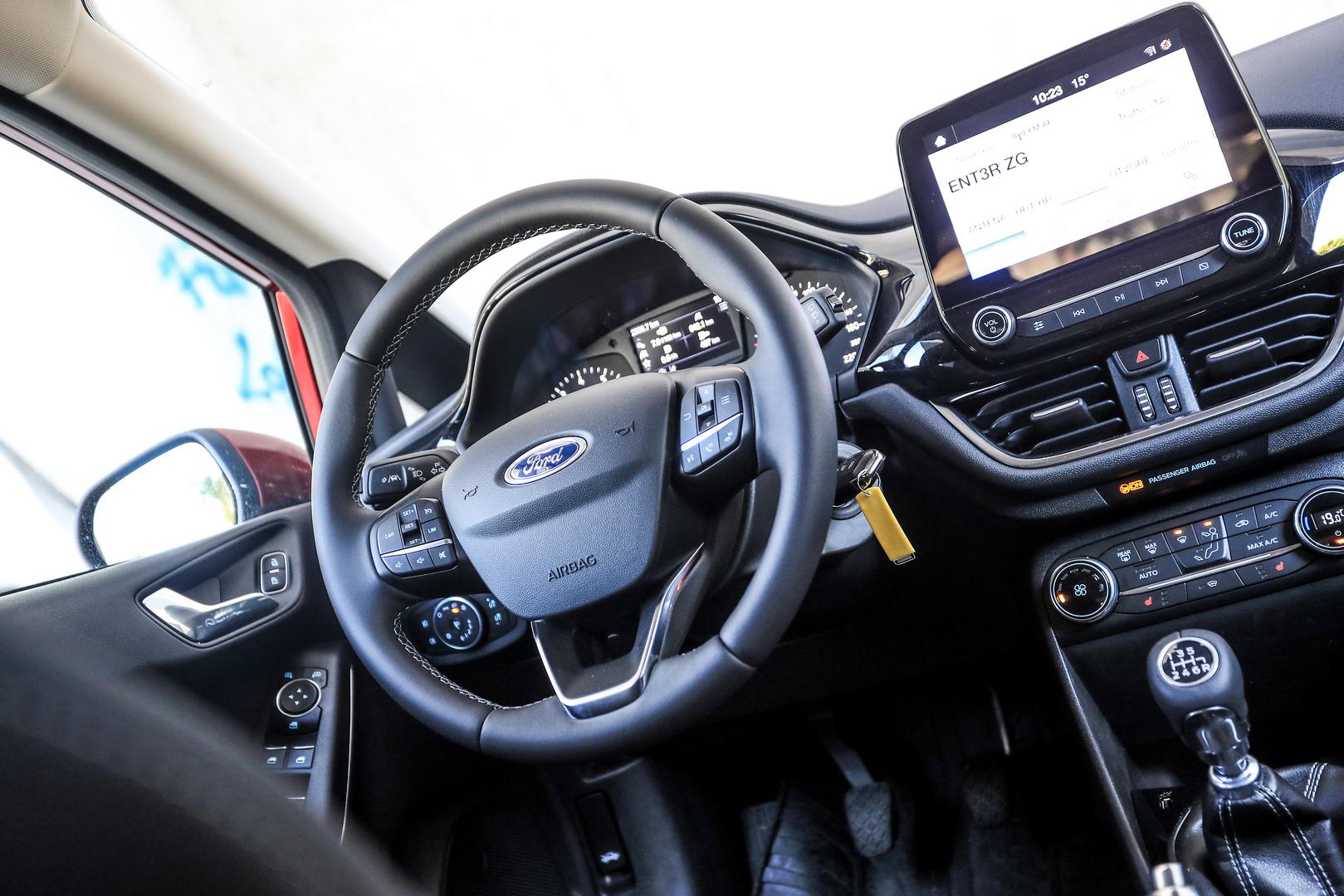 Ford Fiesta (2017. – 2023.) – Pouzdanost: 92,0% Dugogodišnji favorit europskih kupaca, Ford Fiesta, zaokružuje top 10 listu. Unatoč prestanku proizvodnje, kao rabljeni model ostaje solidan i pouzdan izbor s vrlo dobrim rezultatima u anketama vlasnika.