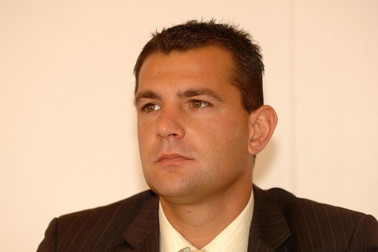 'VARAZDIN/MEDJIMURJE- 18.09.09., Cakovec, Hrvatska- Matija Posavec, dozupan. Photo: Vjeran Zganec-Rogulja/VLM'